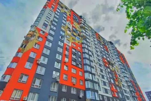 &laquo;Мы с соседями самостоятельно восстанавливаем свое жилье&raquo;: истории жителей поврежденных многоэтажек в Ирпене и Буче