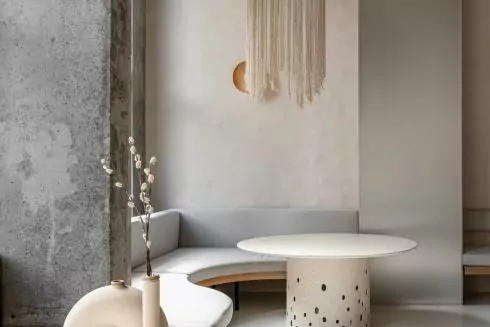 Фото: Dezeen написали об интерьере киевского ресторана &laquo;Їстетика&raquo;