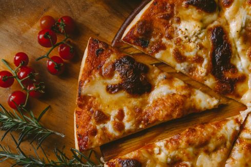 У Києві зʼявиться вендінговий автомат з піцою