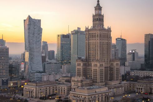 В 2024 году Польша отменит выплаты украинским беженцам