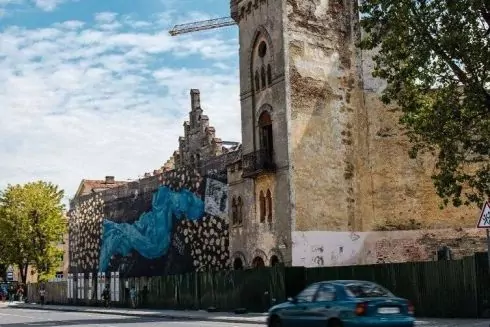 [:ua]Руйнувати не можна відновлювати: 7 закинутих будівель Львова, яким дали друге життя