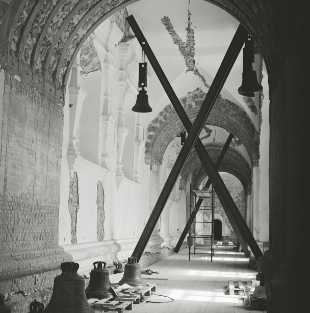 "ПроЗорі", "Жести" та "Коли руйнується світ": 8 виставок червня у Києві