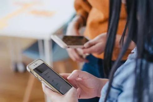 У Києві створили Telegram-спільноту для допомоги сусідам під час війни