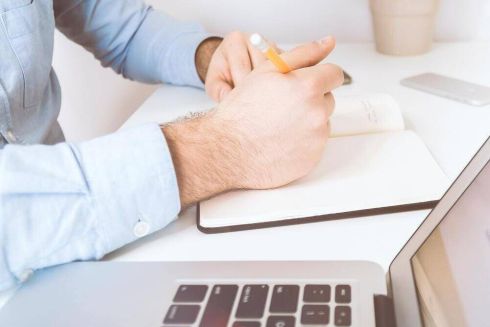 «Життєлюб» запускає безкоштовний кар'єрний марафон для людей старше 50 років