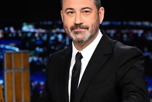 Шоу Джіммі Кіммела повертається в ефір після скандалу з коментарями ведучого