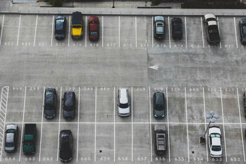 В Киеве заработал третий перехватывающий паркинг. Теперь на «Героев Днепра»