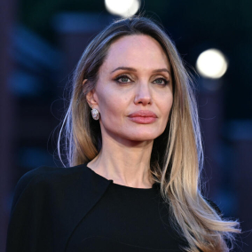 «Відмовляються здаватися»: Анджеліна Джолі прокоментувала візит до Херсона і Миколаєва