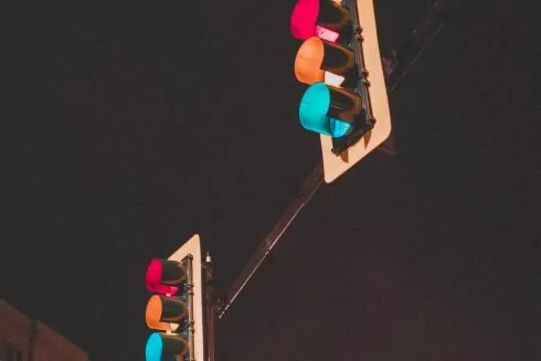 Светофоры на сложных перекрестках и развязках Киева обеспечили резервным питанием