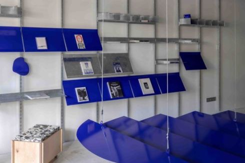 На Вознесенском спуске открыли книжный магазин readellion