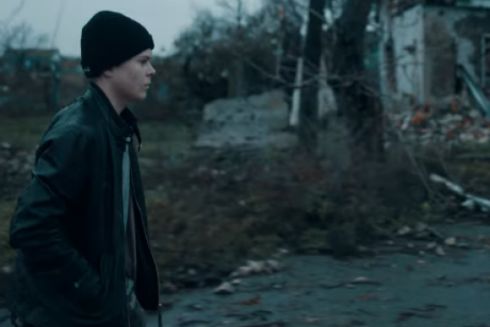 Присвята мужності українського народу: Imagine Dragons випустили кліп Crushed, знятий на передовій