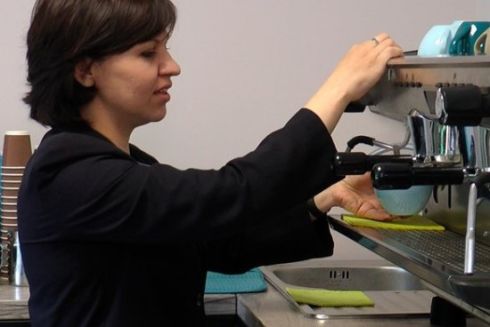 Переселенка з Маріуполя виграла грант і відкрила кав’ярню в Івано-Франківську