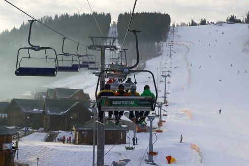 Горнолыжные курорты в Украине будут работать только для вакцинированных – Минздрав