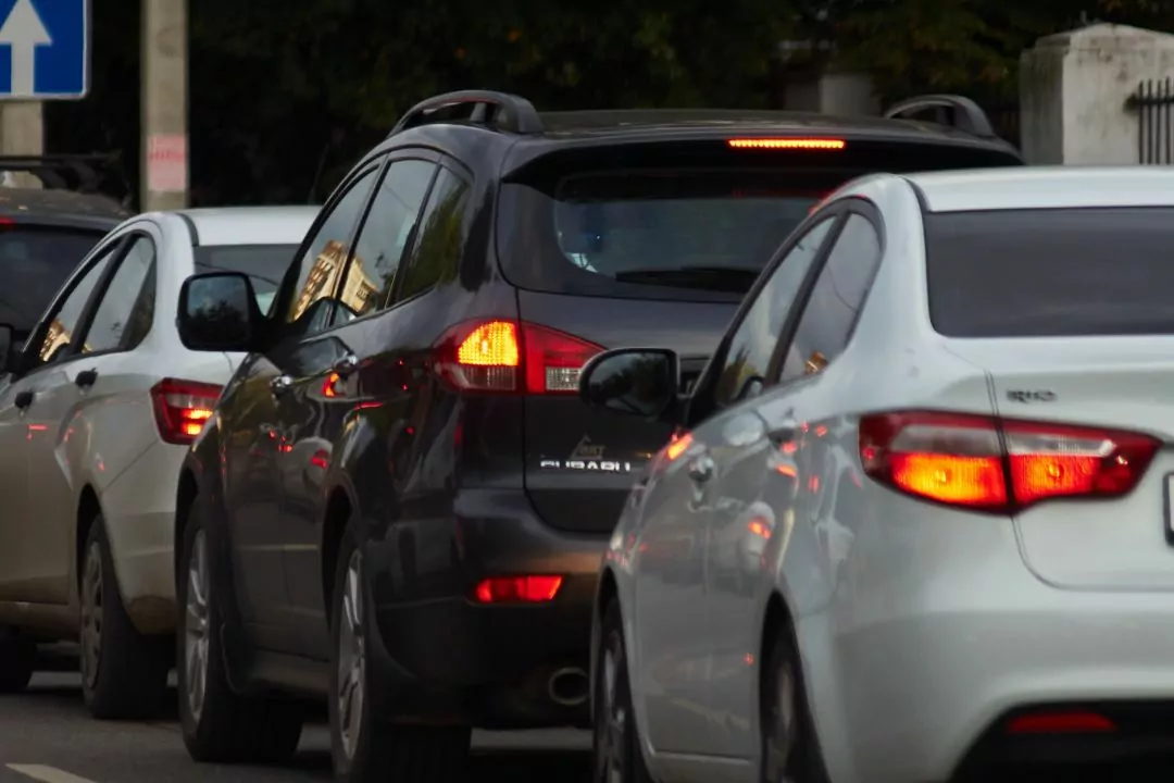 У КМДА розповіли, скільки приватних автомобілів щодня пересуваються Києвом