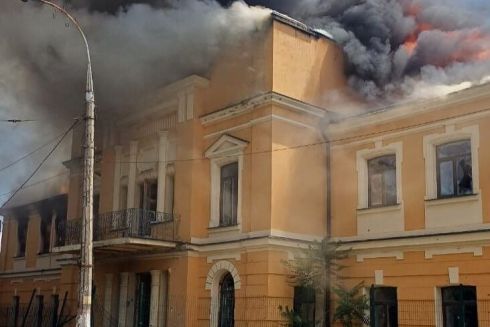 У Херсоні росіяни знищили історичний будинок культури суднобудівників