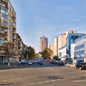 Киевсовет продолжил скандальную застройку около Александровской больницы