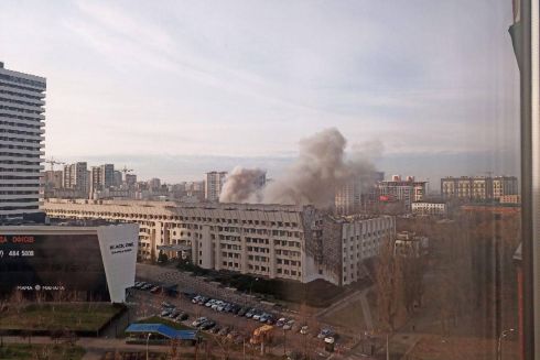У КНУ збирають гроші на відновлення будівлі, що постраждала від ракетного удару: Як долучитися