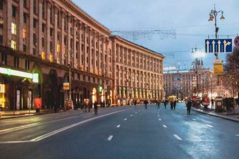 Хрещатик на тиждень перекриють: як курсуватиме громадський транспорт