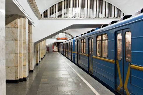 У Києві посилять безпекові заходи на станціях метро та у місцях скупчення людей