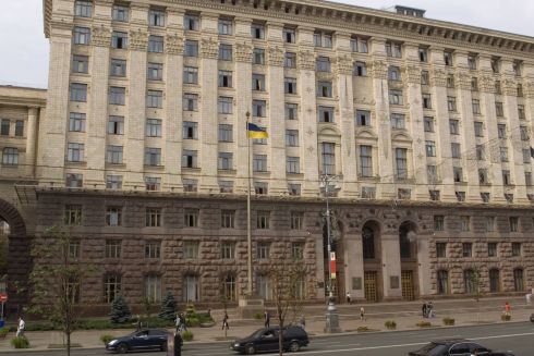 Київрада відкрила свій внутрішній двір для загального паркування на вихідних та у свята