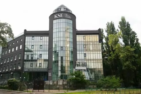 Для українців відкрили доступ до вебінару зі штучного інтелекту