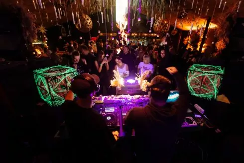 Где отпраздновать Новый год в Киеве: вечеринка в санатории, выступления Cepasa и Latexfauna