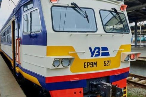 Київська кільцева електричка запускає додаткові пізні рейси з Дарниці до Святошина