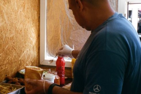 &laquo;Фалафель у Хасана&raquo; откроют на новой локации: где теперь будет работать стритфуд