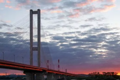 Киевляне просят не перекрывать мосты во время воздушных тревог