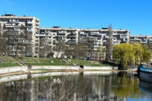 Кияни закликають врятувати озеро Голубе на Виноградарі — петиція