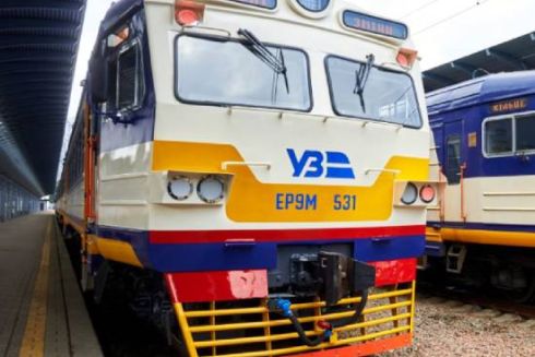 Київська кільцева електричка знову курсуватиме щопівгодини та повертає найпізніший рейс