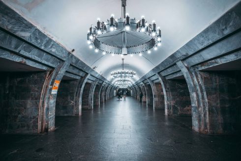 У метро Києва пояснили, чому станції протікають