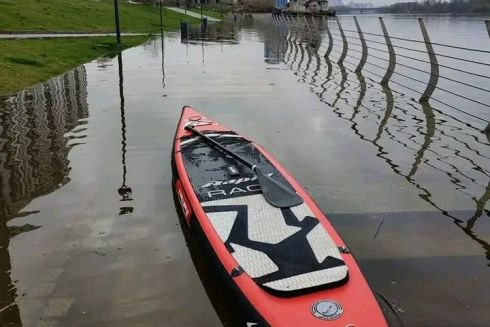 Киев в воде: Смотрите, как подтопило набережную на Почтовой, Никольскую Слободку и Оболонь