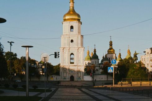 В Киеве и области меняется время комендантского часа и продлевается работа городского транспорта