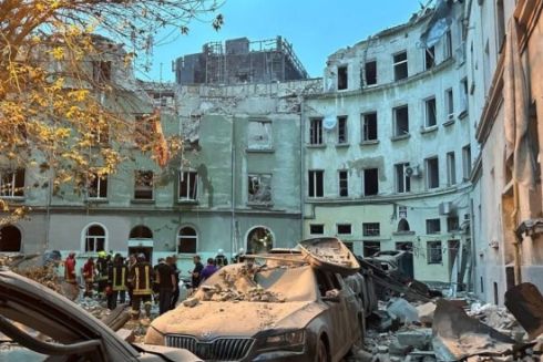 Зруйновані через обстріл росії будинки у Львові відбудують до стану 1924 року