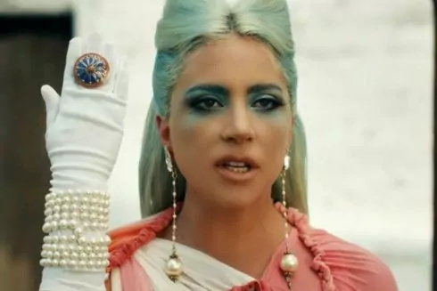 Леди Гага выпустила клип, вдохновленный фильмом Параджанова: видео