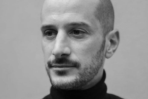 Французький журналіст загинув на Донеччині від удару дрона, українця поранено