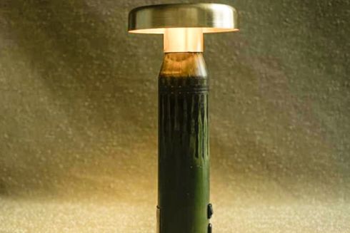 YOD Group створили лампи з відстріляних гільз ППО. Їх можна придбати за донат на ЗСУ