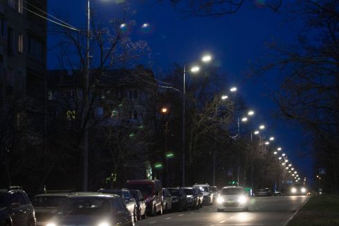 Біля проспекту Правди замінили ртутні світильники на нове LED-освітлення