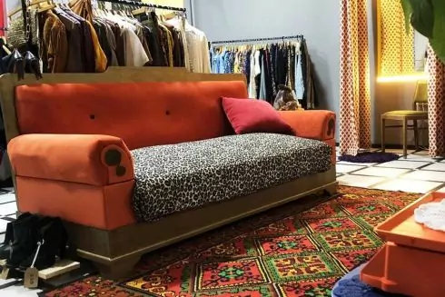 На Подоле открылся магазин и пункт приема подержанных вещей