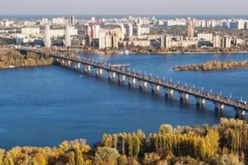 Безбар'єрний маршрут з лівого берега на правий облаштують у Києві