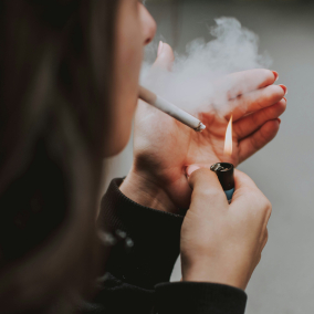 Відсьогодні в Україні заборонений продаж сигарет та електронних сигарет із ароматизаторами
