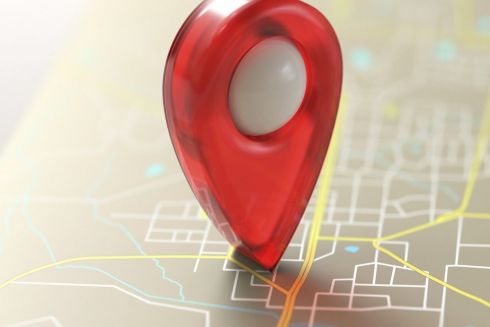 Смартфони українців почали автоматично змінювати час та локацію: чому так відбувається так як це виправити