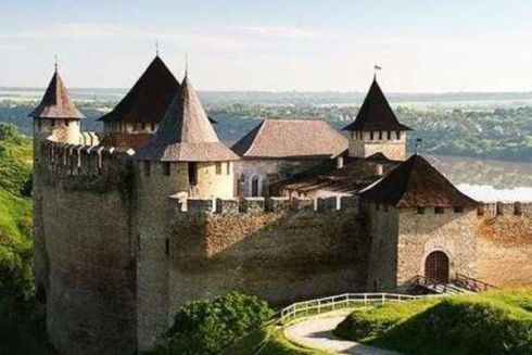 Отреставрировали Хотинскую крепость, которая является одним из древнейших памятников архитектуры в Украине