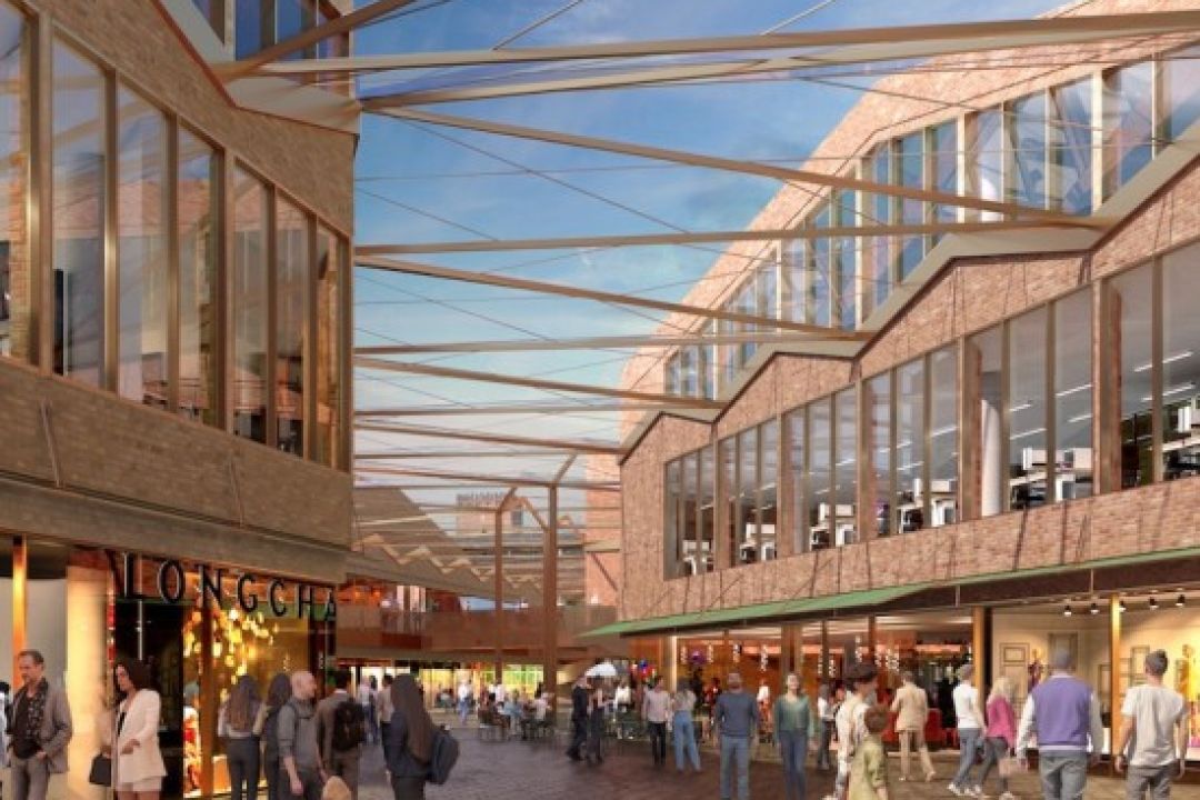 У Луцьку реконструюють площу перед замком Любарта