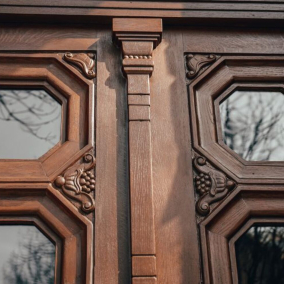 Во Львове отреставрировали историческую дверь: это совместный проект города и жителей