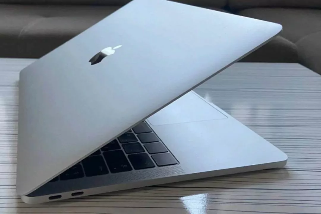 Як покращити продуктивність вашого MacBook: поради та трюки