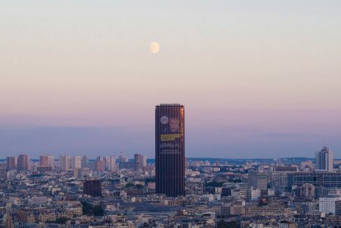 Найвищий хмарочос Парижа зачиняється на реконструкцію до 2030 року