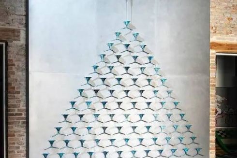 “Фонтан виснаження” українського художника Павла Макова представили у Відні