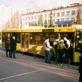 В Киеве продлили время работы общественного транспорта
