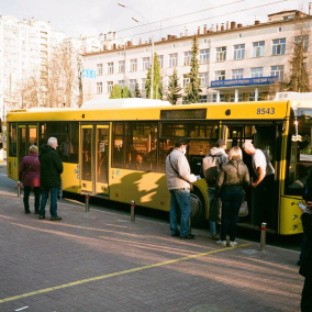Петиция об отмене остановки киевского транспорта во время тревоги набрала необходимое количество подписей